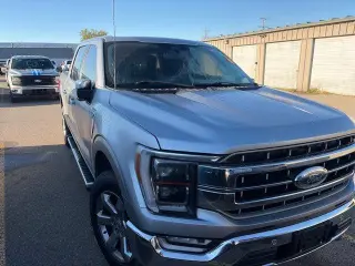 Ford F-150 2023 4x4 Lariat 4dr SuperCrew 5.5 ft. SB