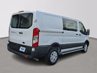 Ford Transit 2025 250 3dr SWB Techo Bajo Furgón de Carga