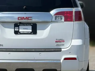 GMC Terrain 2013 AWD Denali SUV de 4 puertas