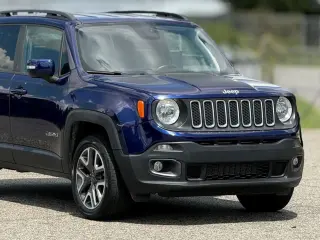 Jeep Renegade 2018 4x4 Latitude 4dr SUV