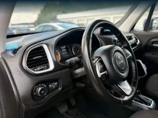 Jeep Renegade 2018 4x4 Latitude 4dr SUV