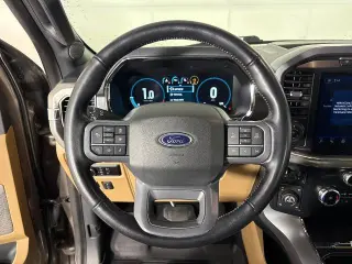 Ford F-150 2023 4x4 Lariat 4dr SuperCrew 6.5 ft. SB