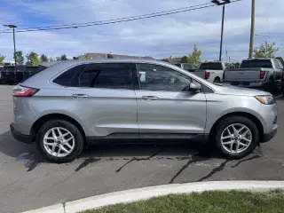 Ford Edge 2023 AWD SEL 4dr Crossover