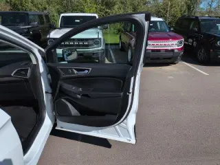 Ford Edge 2023 AWD SEL 4dr Crossover
