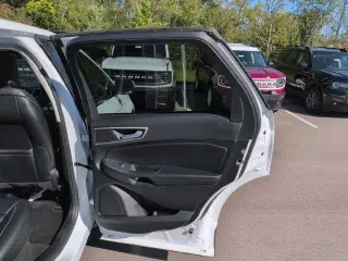 Ford Edge 2023 AWD SEL 4dr Crossover