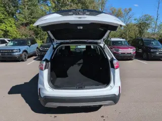 Ford Edge 2023 AWD SEL 4dr Crossover