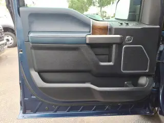Ford F-150 2018 4x4 Limited 4dr SuperCrew 5.5 ft. SB