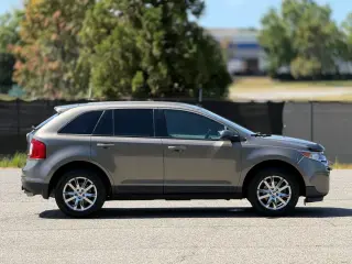 Ford Edge 2013 SEL 4dr Crossover