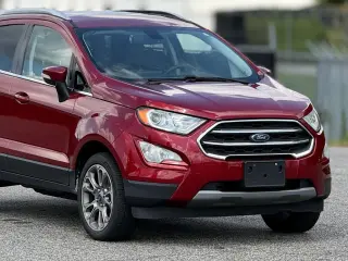 Ford EcoSport 2018 AWD Titanium 4dr Crossover