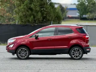 Ford EcoSport 2018 AWD Titanium 4dr Crossover