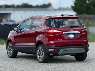Ford EcoSport 2018 AWD Titanium 4dr Crossover