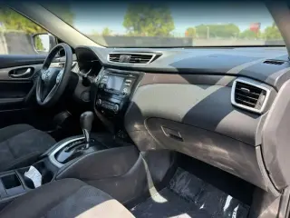 Nissan Rogue 2015 AWD S 4dr Crossover