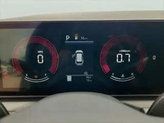 Hyundai TUCSON 2025 SEL SUV 4 puertas