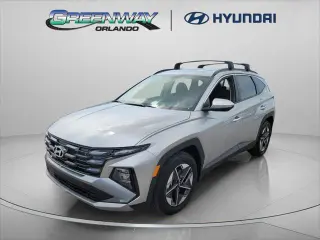 Hyundai TUCSON 2025 SEL SUV 4 puertas