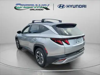 Hyundai TUCSON 2025 SEL SUV 4 puertas
