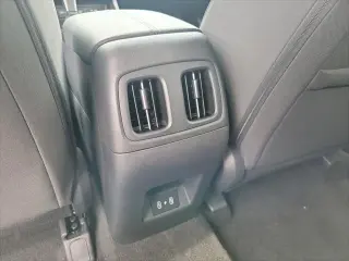 Hyundai TUCSON 2025 SEL SUV 4 puertas