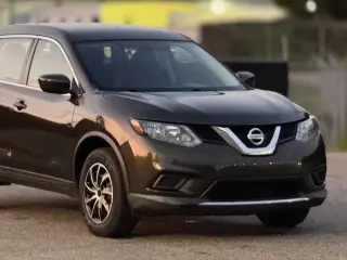 Nissan Rogue 2016 AWD S 4dr Crossover