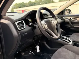 Nissan Rogue 2016 AWD S 4dr Crossover
