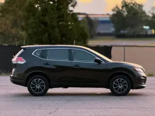 Nissan Rogue 2016 AWD S 4dr Crossover