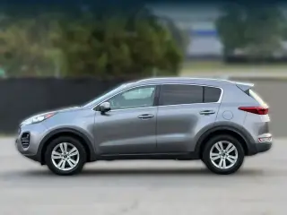 Kia Sportage 2017 AWD LX 4dr SUV