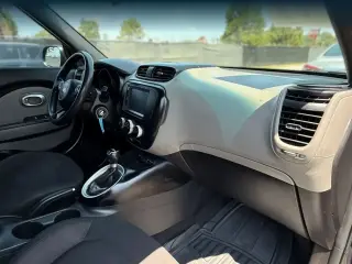 Kia Soul 2018 4dr Crossover 6M