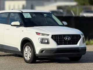 Hyundai VENUE 2021 SE 4d Crossover