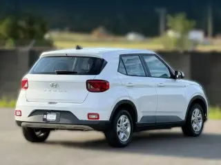 Hyundai VENUE 2021 SE 4d Crossover