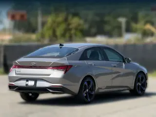 Hyundai ELANTRA 2021 SEL 4dr Sedán