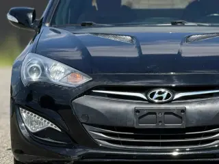 Hyundai Genesis Coupe 2013 3.8 R-Spec 2dr Coupe