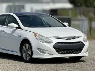 Hyundai SONATA Hybrid 2015 4dr Sedán