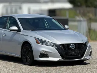 Nissan Altima 2019 AWD 2.5 S 4dr Sedán