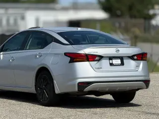 Nissan Altima 2019 AWD 2.5 S 4dr Sedán