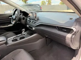 Nissan Altima 2019 AWD 2.5 S 4dr Sedán