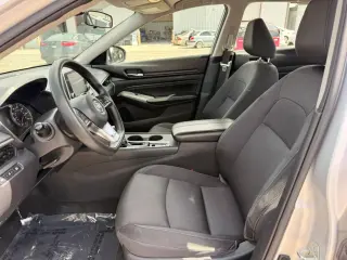 Nissan Altima 2019 AWD 2.5 S 4dr Sedán