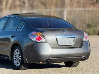 Nissan Altima 2012 2.5 4dr Sedán