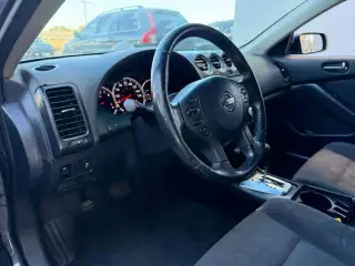 Nissan Altima 2012 2.5 4dr Sedán