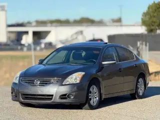 Nissan Altima 2012 2.5 4dr Sedán
