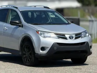 Toyota RAV4 2013 LE 4dr SUV