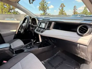 Toyota RAV4 2013 LE 4dr SUV