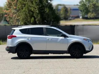 Toyota RAV4 2013 LE 4dr SUV