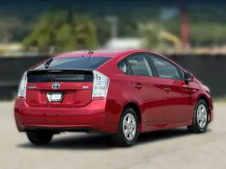 Toyota Prius 2011 One 4puertas Hatchback