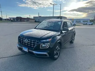 Hyundai VENUE 2022 SEL 4dr Crossover