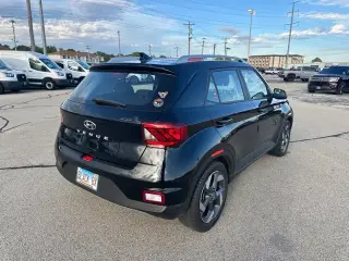 Hyundai VENUE 2022 SEL 4dr Crossover