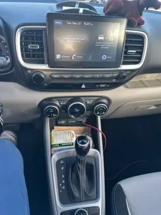 Hyundai VENUE 2022 SEL 4dr Crossover