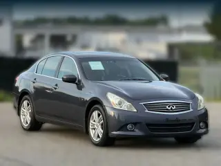 Sedán INFINITI G25 2011 AWD x 4dr Sedán