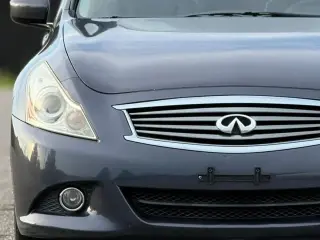 Sedán INFINITI G25 2011 AWD x 4dr Sedán