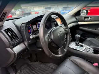 Sedán INFINITI G25 2011 AWD x 4dr Sedán