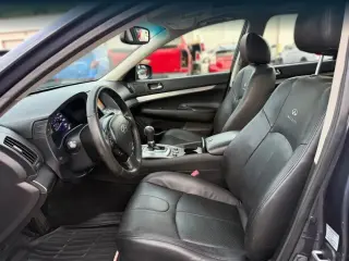 Sedán INFINITI G25 2011 AWD x 4dr Sedán