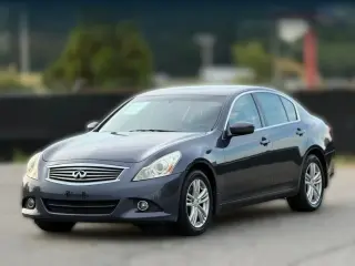 Sedán INFINITI G25 2011 AWD x 4dr Sedán