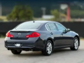 Sedán INFINITI G25 2011 AWD x 4dr Sedán